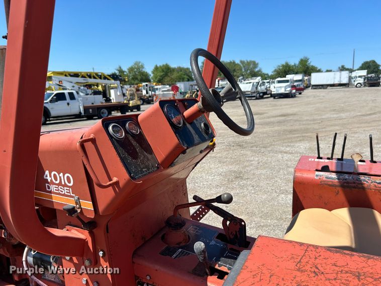 image for item EG0903 1985 Ditch Witch 4010 trencher