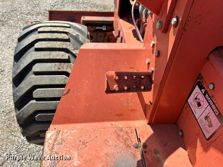 image for item EG0903 1985 Ditch Witch 4010 trencher