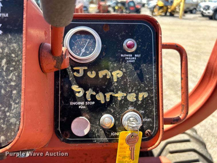 image for item EG0903 1985 Ditch Witch 4010 trencher