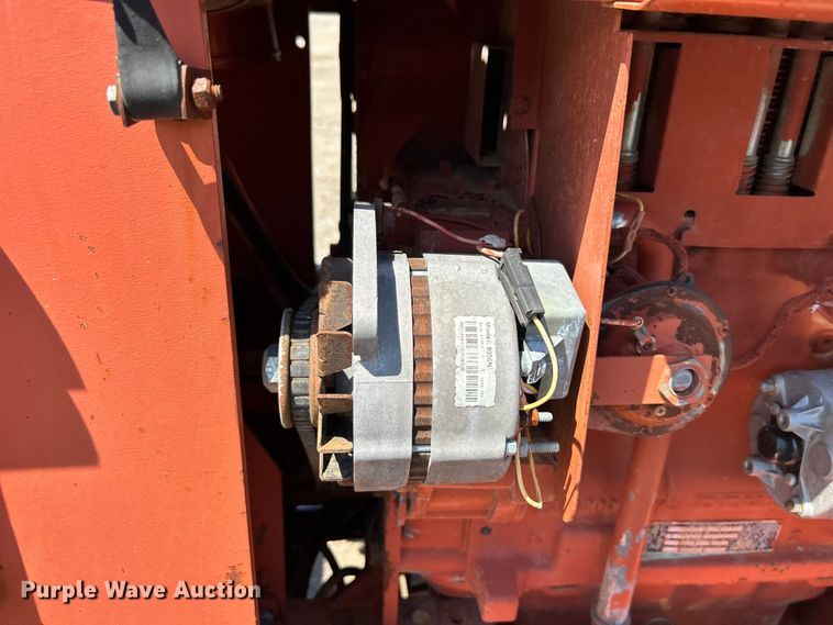 image for item EG0903 1985 Ditch Witch 4010 trencher