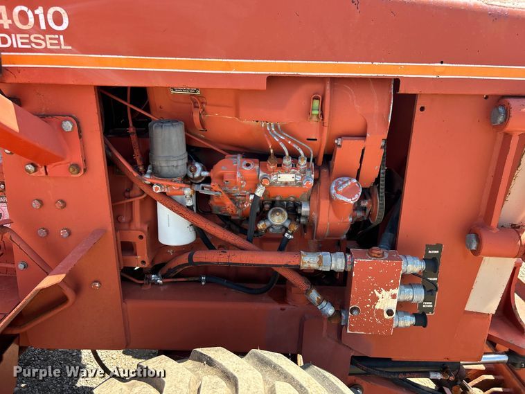 image for item EG0903 1985 Ditch Witch 4010 trencher