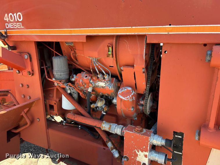 image for item EG0903 1985 Ditch Witch 4010 trencher