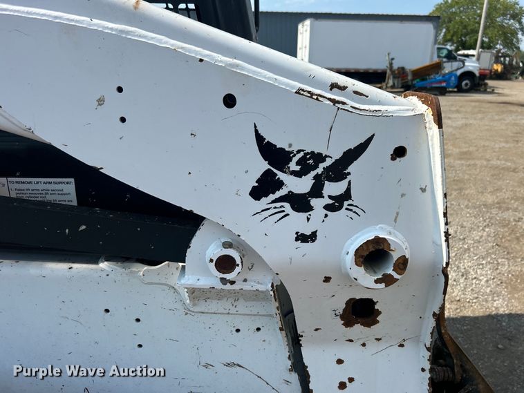 image for item EG0914 2016 Bobcat T650 skid steer loader