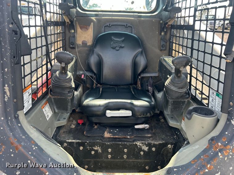 image for item EG0914 2016 Bobcat T650 skid steer loader