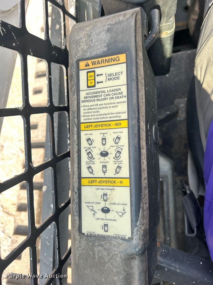 image for item EG0914 2016 Bobcat T650 skid steer loader