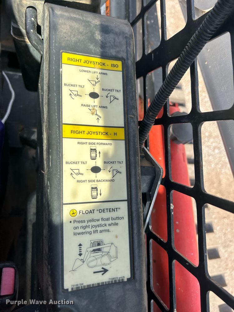 image for item EG0914 2016 Bobcat T650 skid steer loader