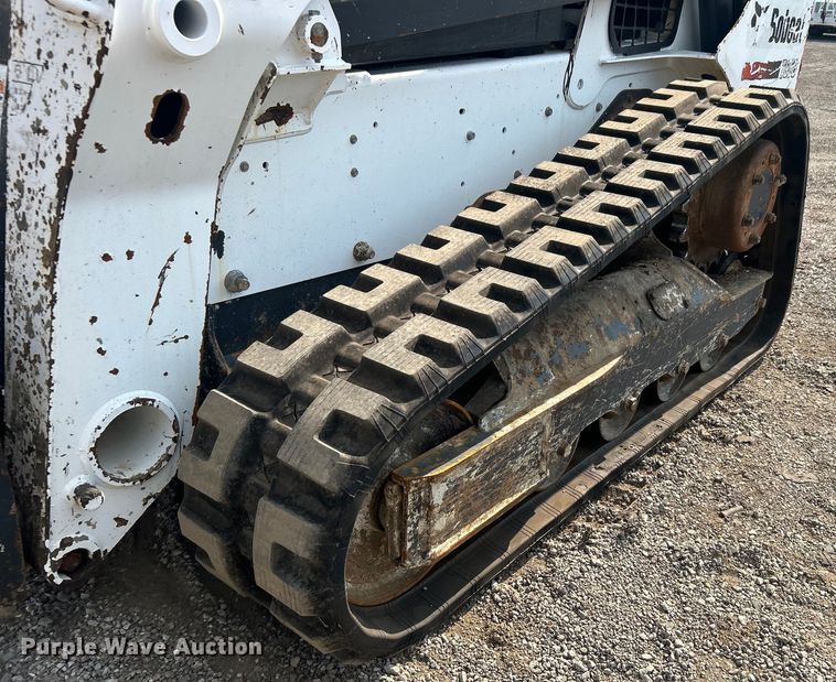 image for item EG0914 2016 Bobcat T650 skid steer loader
