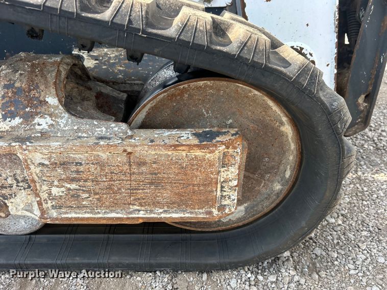 image for item EG0914 2016 Bobcat T650 skid steer loader
