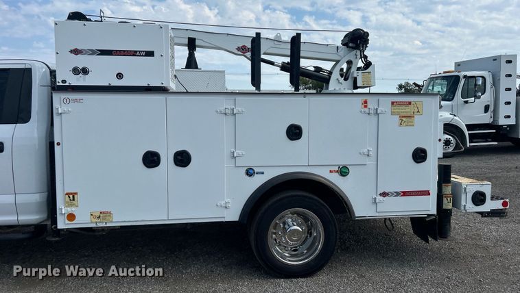 image for item EG0917 2019 Ford F550 Super Duty utility / service truck