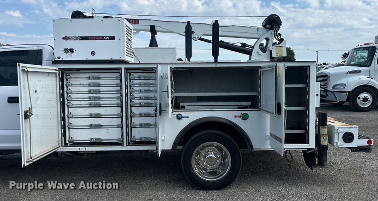 image for item EG0917 2019 Ford F550 Super Duty utility / service truck