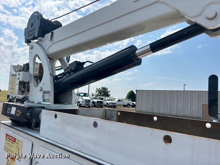 image for item EG0917 2019 Ford F550 Super Duty utility / service truck