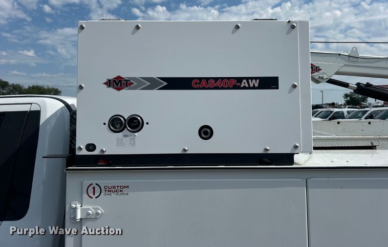 image for item EG0917 2019 Ford F550 Super Duty utility / service truck