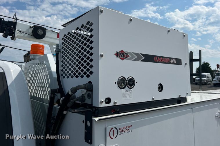 image for item EG0917 2019 Ford F550 Super Duty utility / service truck