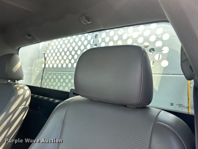 image for item EG0917 2019 Ford F550 Super Duty utility / service truck