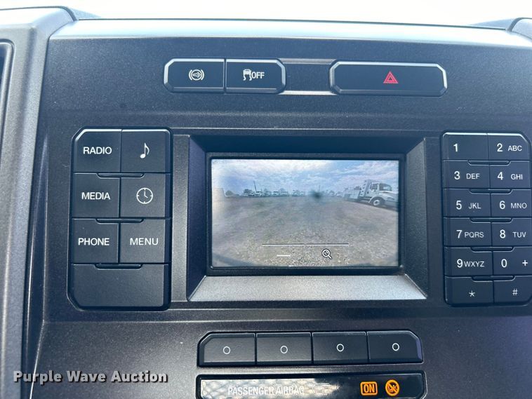 image for item EG0917 2019 Ford F550 Super Duty utility / service truck