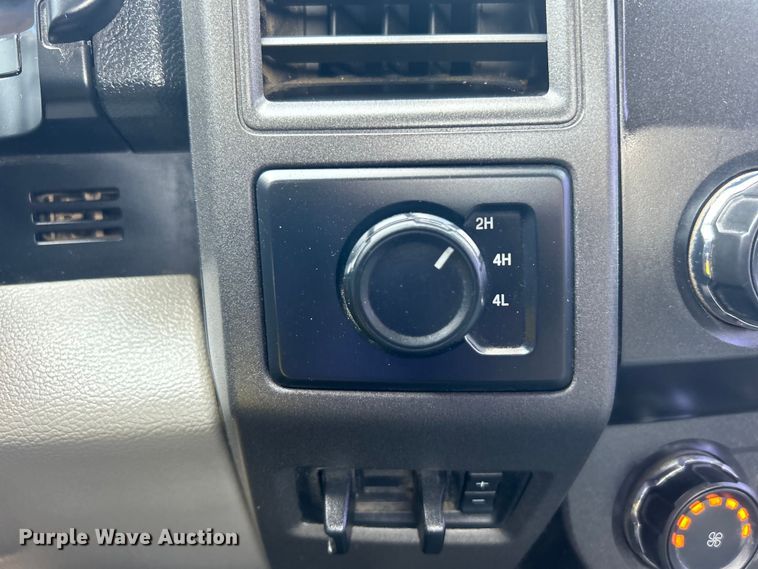 image for item EG0917 2019 Ford F550 Super Duty utility / service truck