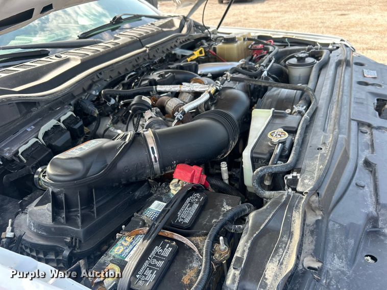 image for item EG0917 2019 Ford F550 Super Duty utility / service truck