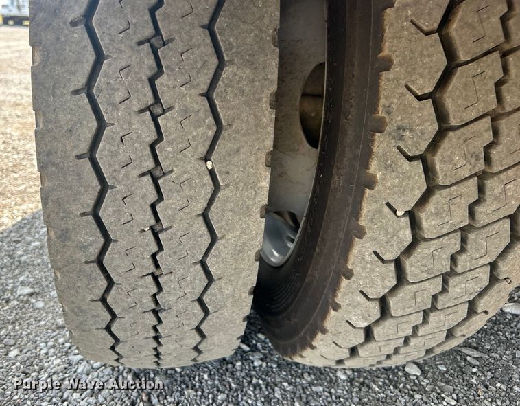 image for item EG0917 2019 Ford F550 Super Duty utility / service truck