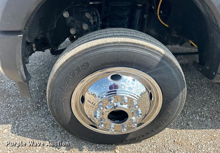 image for item EG0917 2019 Ford F550 Super Duty utility / service truck