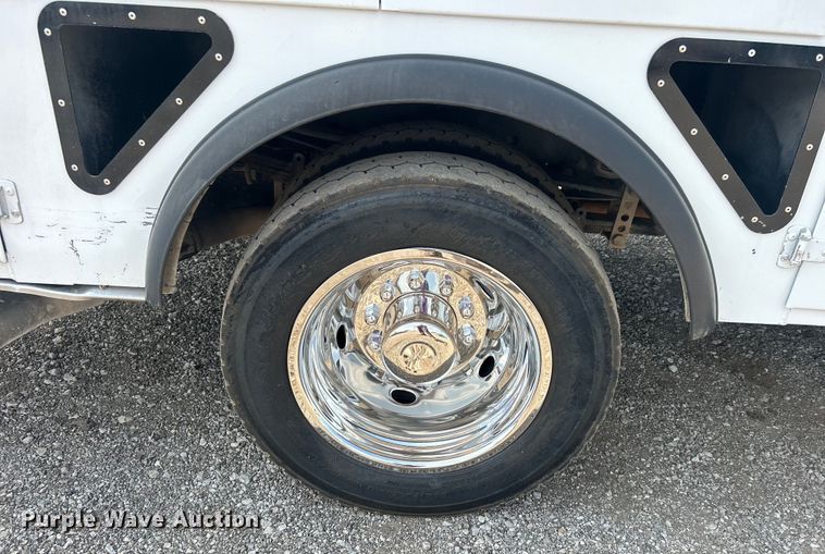 image for item EG0917 2019 Ford F550 Super Duty utility / service truck