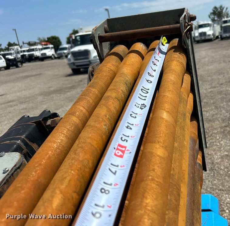 image for item EG0920 2016 TT Technologies  DRI-U-10001 directional boring unit