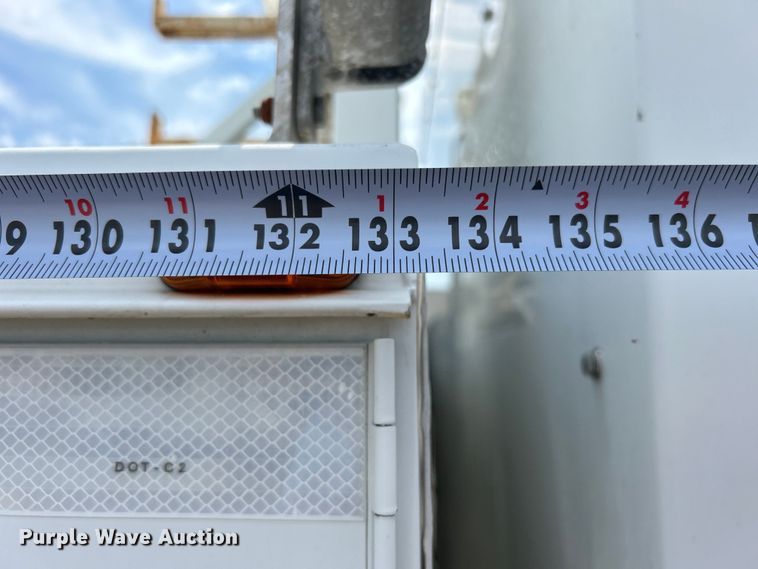 image for item EG0921 2015 Freightliner  utility / service truck