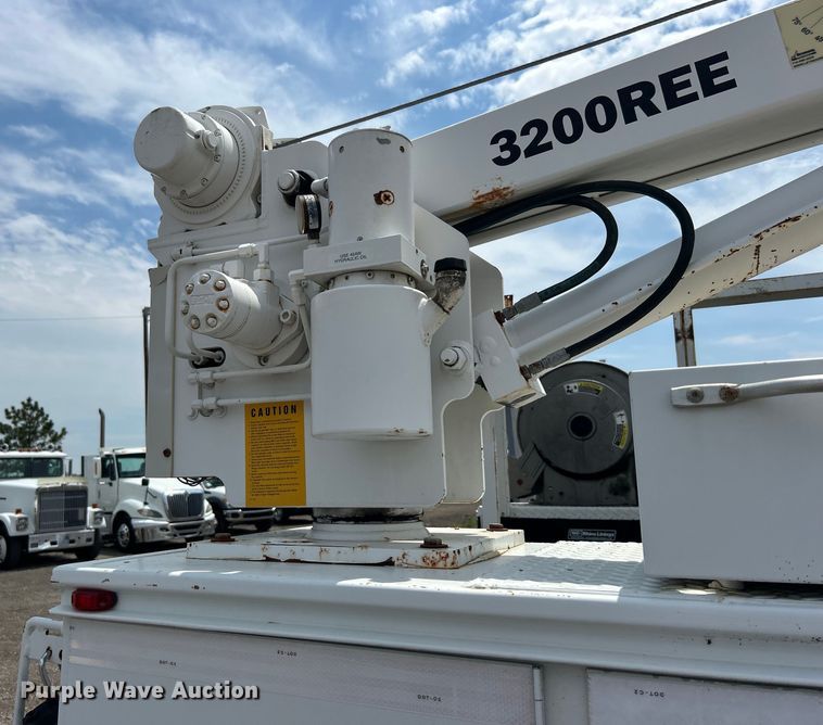 image for item EG0921 2015 Freightliner  utility / service truck