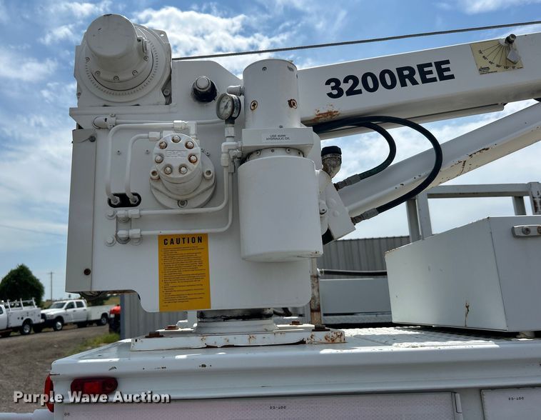 image for item EG0921 2015 Freightliner  utility / service truck