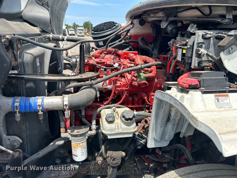 image for item EG0921 2015 Freightliner  utility / service truck