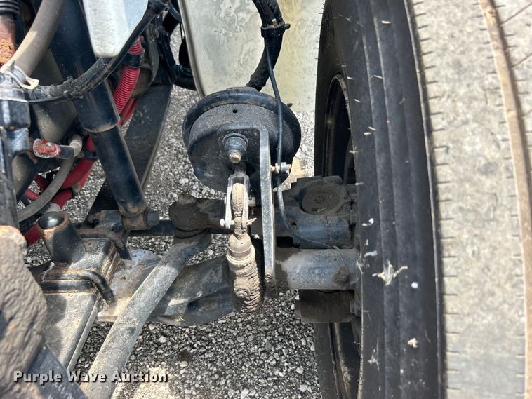 image for item EG0921 2015 Freightliner  utility / service truck