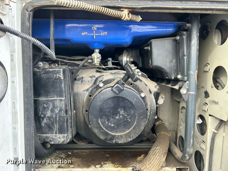 image for item EG1189 2013 International  4400 SBA utility / service truck