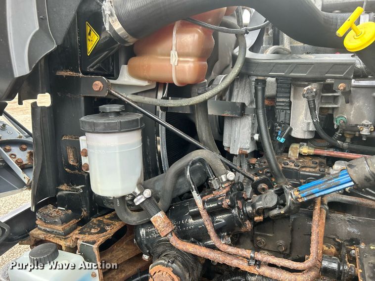 image for item EG1189 2013 International  4400 SBA utility / service truck