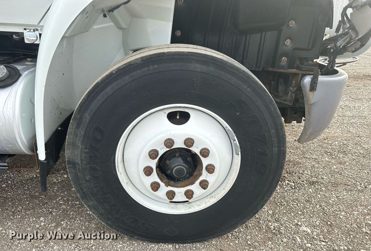 image for item EG1189 2013 International  4400 SBA utility / service truck