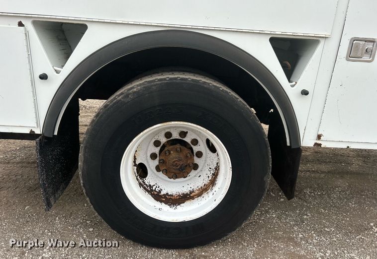 image for item EG1189 2013 International  4400 SBA utility / service truck