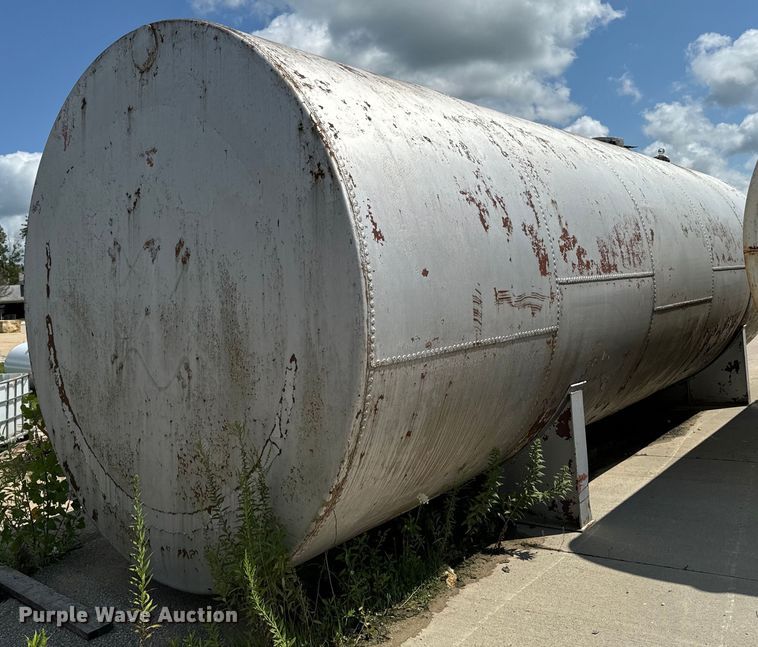 image for item EH4353 Fuel tank