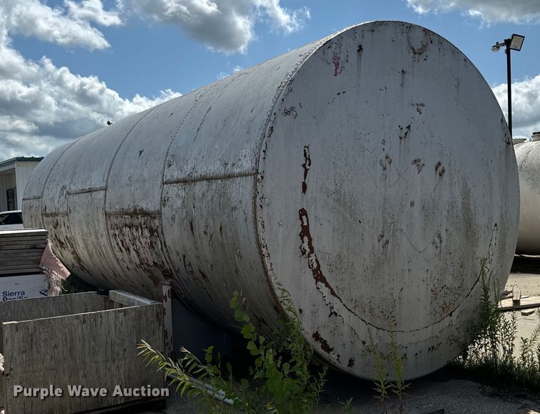 image for item EH4353 Fuel tank