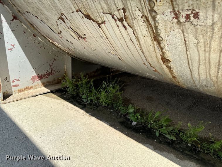 image for item EH4353 Fuel tank