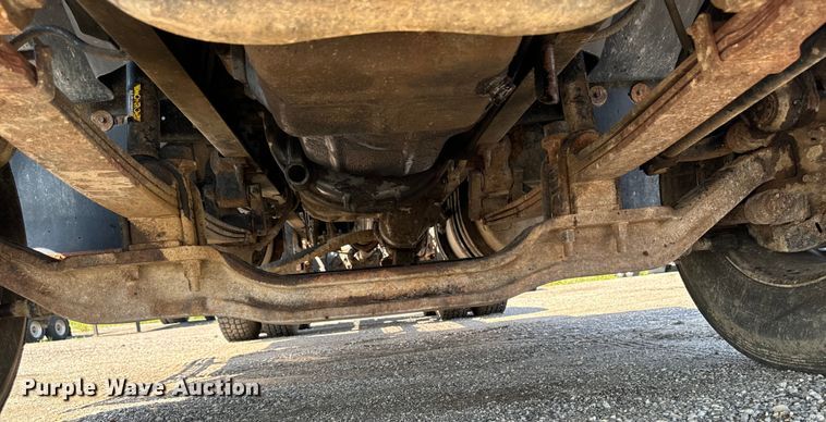 image for item EH4354 1995 Mack CH613 semi truck