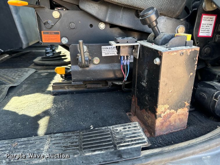 image for item EH4354 1995 Mack CH613 semi truck