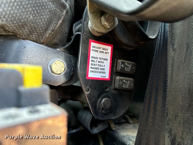 image for item EH4354 1995 Mack CH613 semi truck