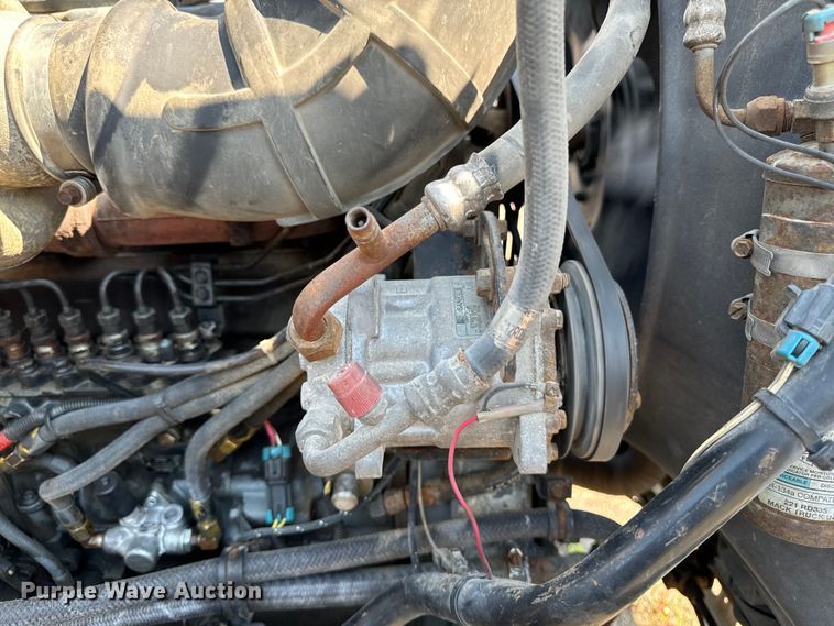 image for item EH4354 1995 Mack CH613 semi truck