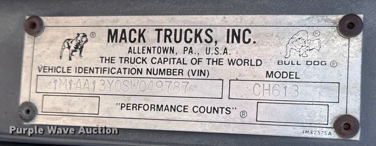 image for item EH4354 1995 Mack CH613 semi truck