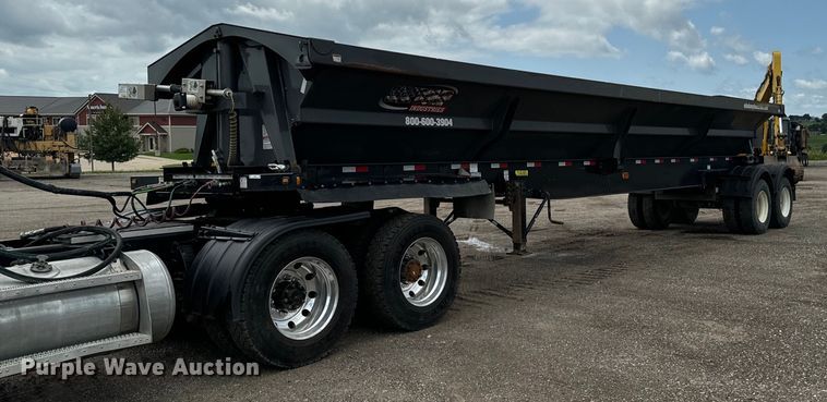 image for item EH4355 2022 Side Dump Industries DS39BAH1R2R11 side dump trailer