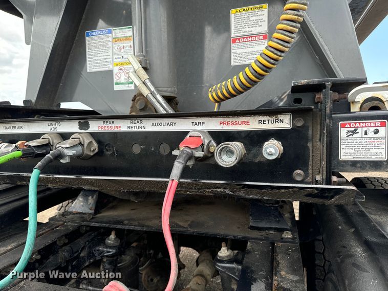 image for item EH4355 2022 Side Dump Industries DS39BAH1R2R11 side dump trailer