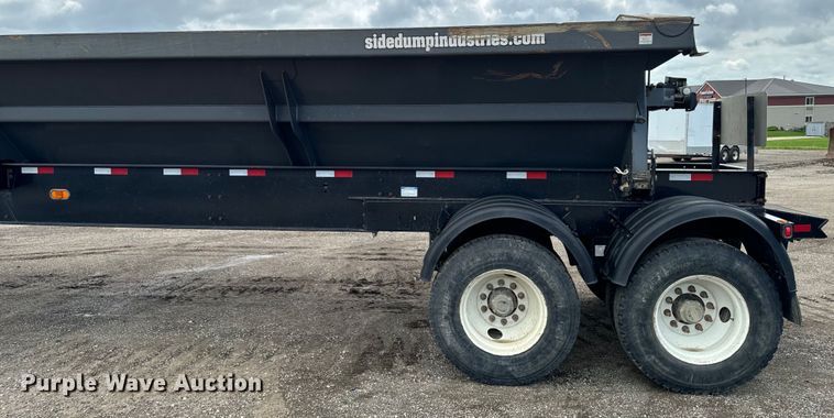 image for item EH4355 2022 Side Dump Industries DS39BAH1R2R11 side dump trailer