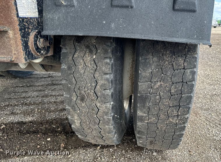 image for item EH4355 2022 Side Dump Industries DS39BAH1R2R11 side dump trailer