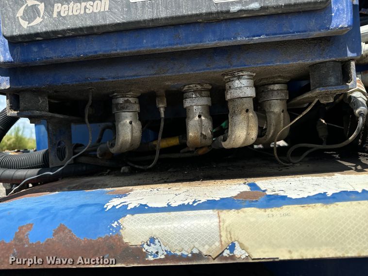 image for item EH4356 Peterson 4700B horizontal grinder