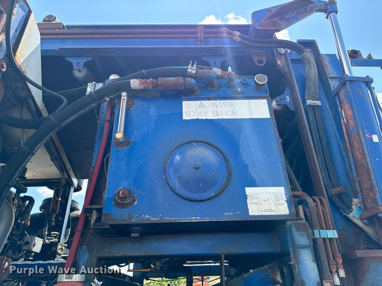 image for item EH4356 Peterson 4700B horizontal grinder