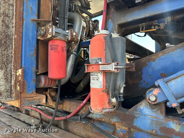 image for item EH4356 Peterson 4700B horizontal grinder