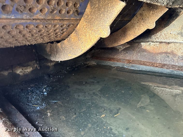 image for item EH4356 Peterson 4700B horizontal grinder